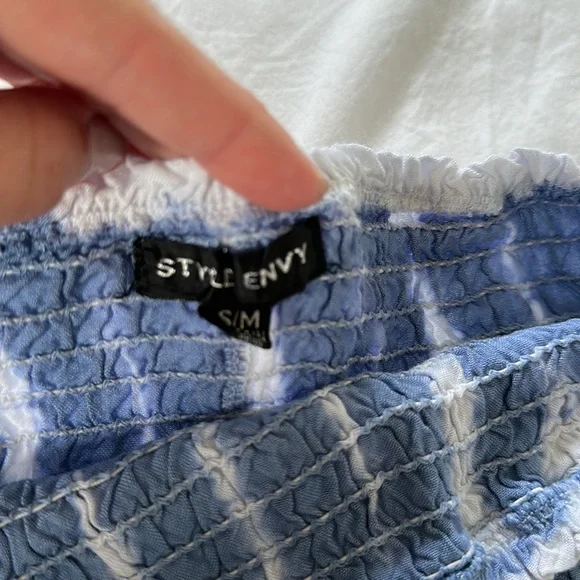 Used - Picture 2 of 2